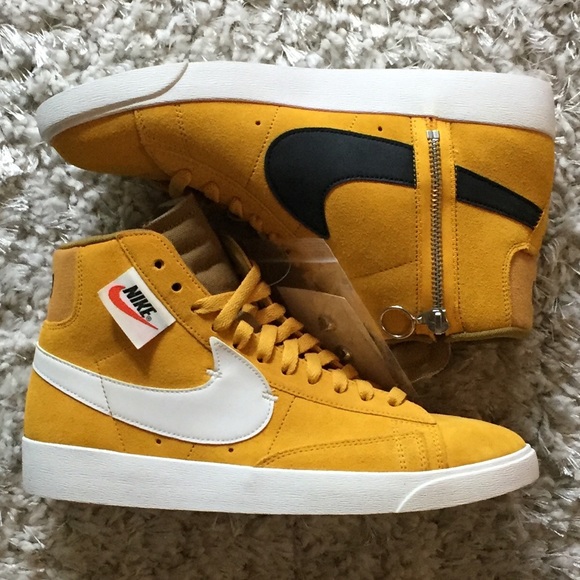 Nike Blazer Mid Rebel Yellow BQ4022-700 Pins 9 - Picture 2 of 8